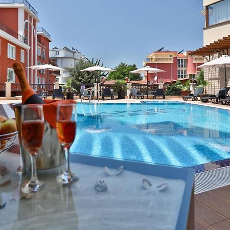 الشقق الفندقية ساني بيتشفي  Vip Club Dolphin Coast المظهر الخارجي الصورة