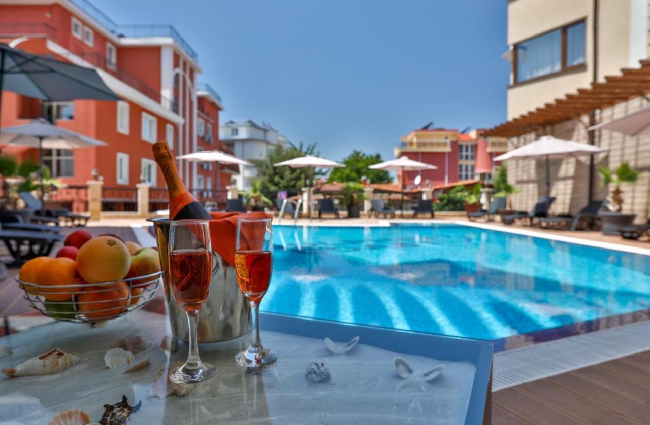 الشقق الفندقية ساني بيتشفي  Vip Club Dolphin Coast المظهر الخارجي الصورة
